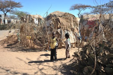 Afrikalı Mülteci ve yerinden kişi BM himayesinde yılında somaliland hargeisa eteklerinde kamp.