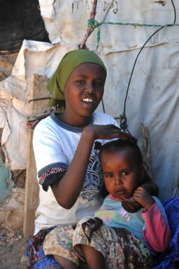 Afrikalı Mülteci ve yerinden kişi BM himayesinde yılında somaliland hargeisa eteklerinde kamp.