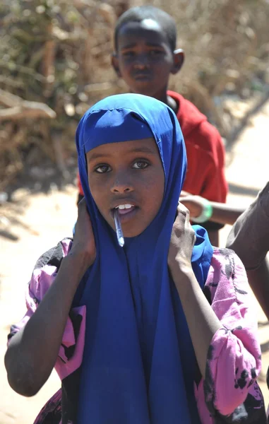 Tábor pro afrických uprchlíků a vysídlených osob na okraji Hargeysa v Somalilandu pod záštitou OSN. — Stock fotografie