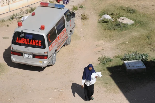 Ambulanza.L'ospedale universitario Edna Adan si trova a Hargeisa, Repubblica del Somaliland — Foto Stock