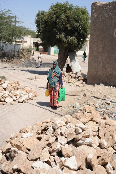 Сомалийцы на улицах города Харгейса . — стоковое фото