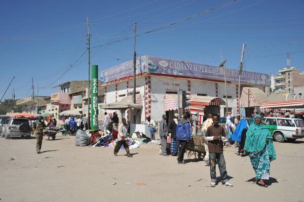 Somalis in the streets of the city of Hargeysa.