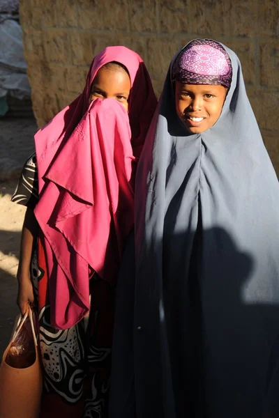 Somalis nas ruas da cidade de Hargeysa . — Fotografia de Stock