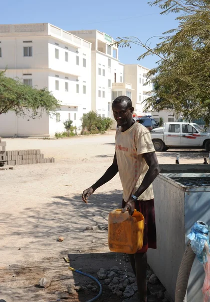 Somaliërs in de straten van de stad van hargeysa. — Stockfoto