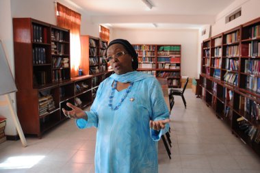 Bayan edna adan ismail hastane müdürü