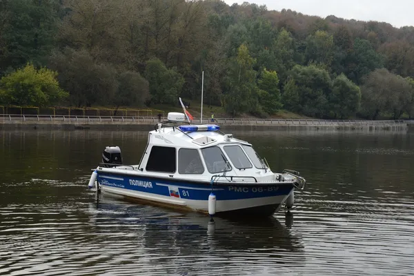 Water police patrol boat on the Moscow River — Stock Photo, Image