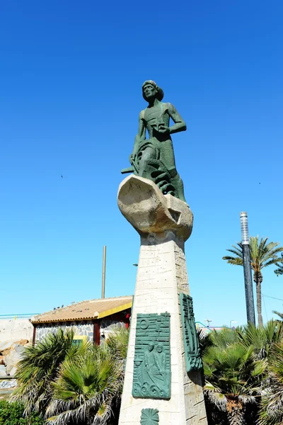 Memorial to fishermen  in Torrevieja — Stock Photo, Image