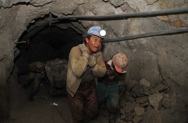 mine gümüş üretiminde.
