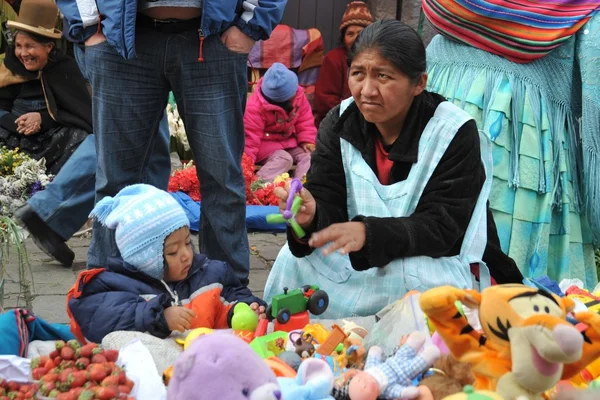 Mujeres vendiendo en la calle de La Paz . — Foto de Stock