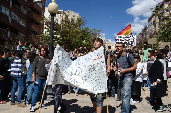 Manifestação de protesto de estudantes universitários e universitários em Alicante — Fotografia de Stock