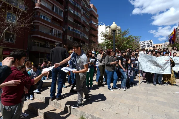 알리 칸 테에서 대학 학생과 대학생의 항의 데모 — 스톡 사진