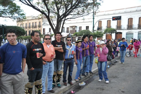 Gli abitanti della città durante il carnevale in onore della vergine di Guadalupe . — Foto Stock