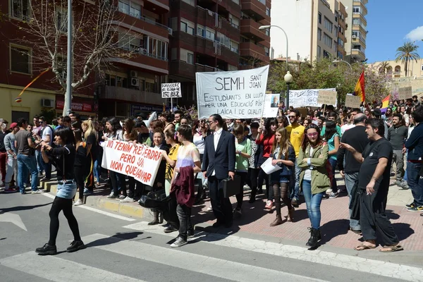 Manifestazione di protesta di studenti universitari e universitari ad Alicante — Foto Stock
