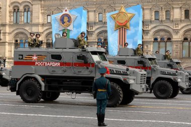 MOSCOW, RUSSIA-MAYIS 7, 2021: Rus zırhlı aracı 