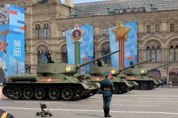 Moscow Russia May 2021 Medium Tanks Dress Rehearsal Parade Honor — Stock Photo, Image