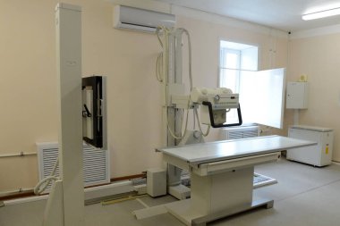  TORZHOK, RUSSIA-MAYIS 29, 2012: Tver bölgesindeki bir hapishane hastanesinde X-ray odası