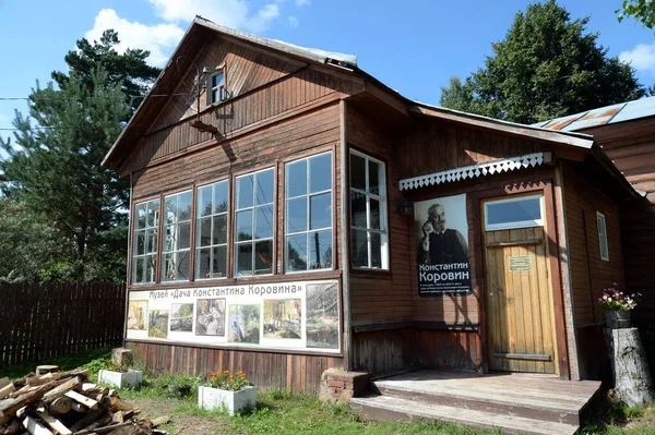 Okhotino Yaroslavl Region Russia 2021年8月14日 俄罗斯著名艺术家Konstantin Korovin在Yaroslavl地区Okhotino村的别墅 — 图库照片