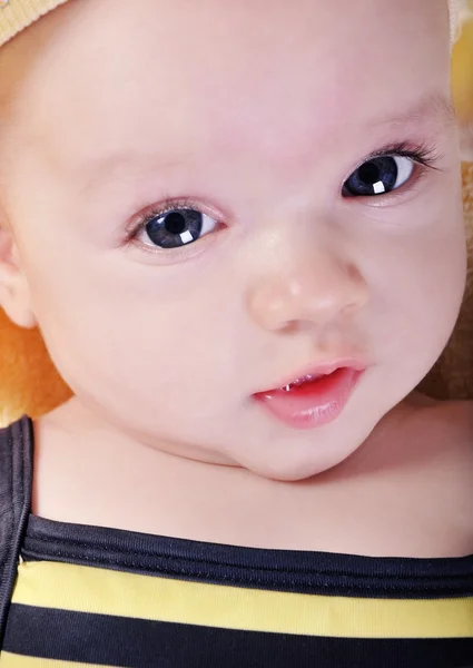 Portrait of beautiful baby girl — Stock Photo, Image