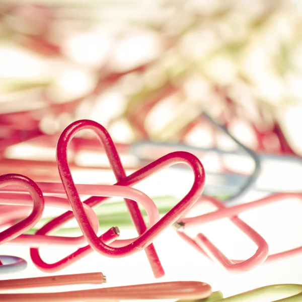 Heart shape paper clip — Stock Photo, Image