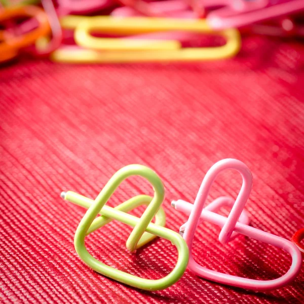 Heart shape paper clip — Stock Photo, Image