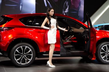 Tanımlanamayan model mazda minagi konsept otomobili ile