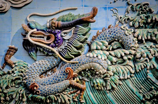 Chinese stone dragon relief — Stock Photo, Image