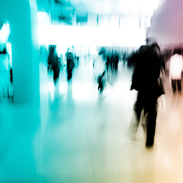 Городская деловая толпа
