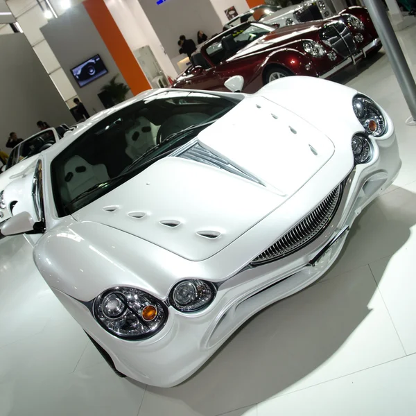 Mitsuoka Orochi-Auto auf dem display — Stockfoto