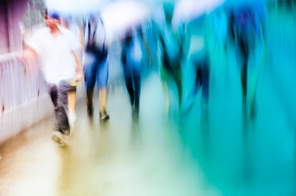 Big city walk on road in rainy day — Stock Photo, Image