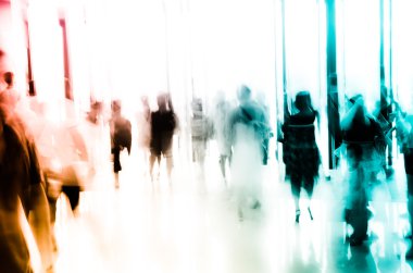 iş faaliyet ayakta ve yürüyüş