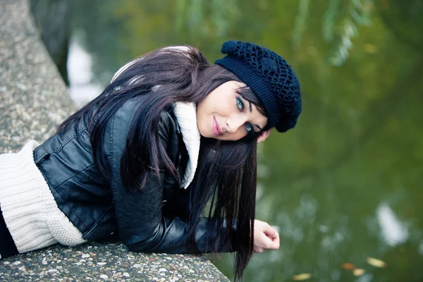 Mujer retrato de otoño — Foto de Stock