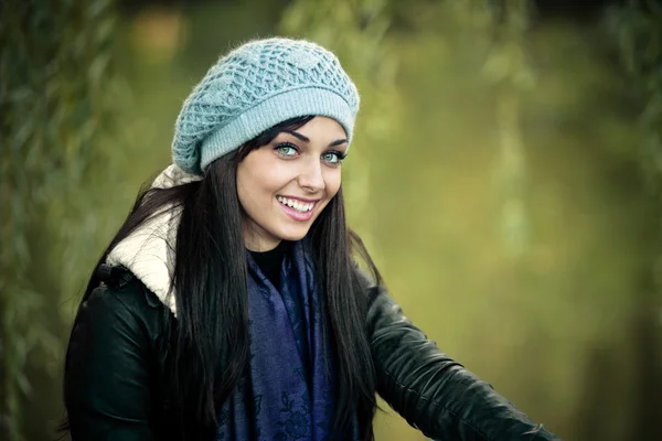 Mulher retrato de inverno — Fotografia de Stock