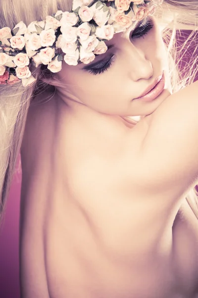 Blond skönhet — Stockfoto