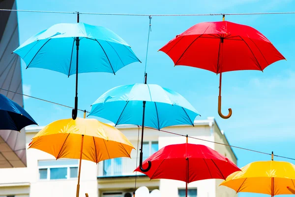 Fargerike paraplyer – stockfoto