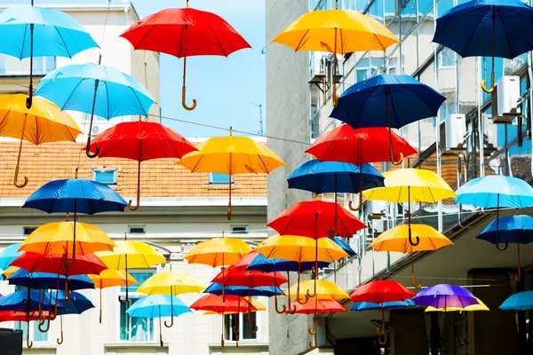 Bunte Regenschirme — Stockfoto