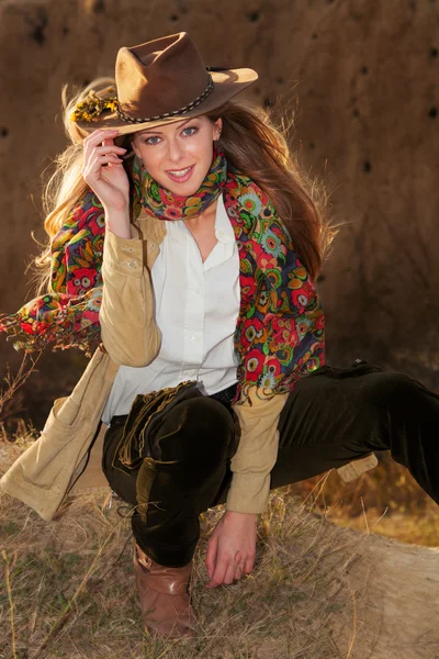 Autumn fashion woman — Stock Photo, Image