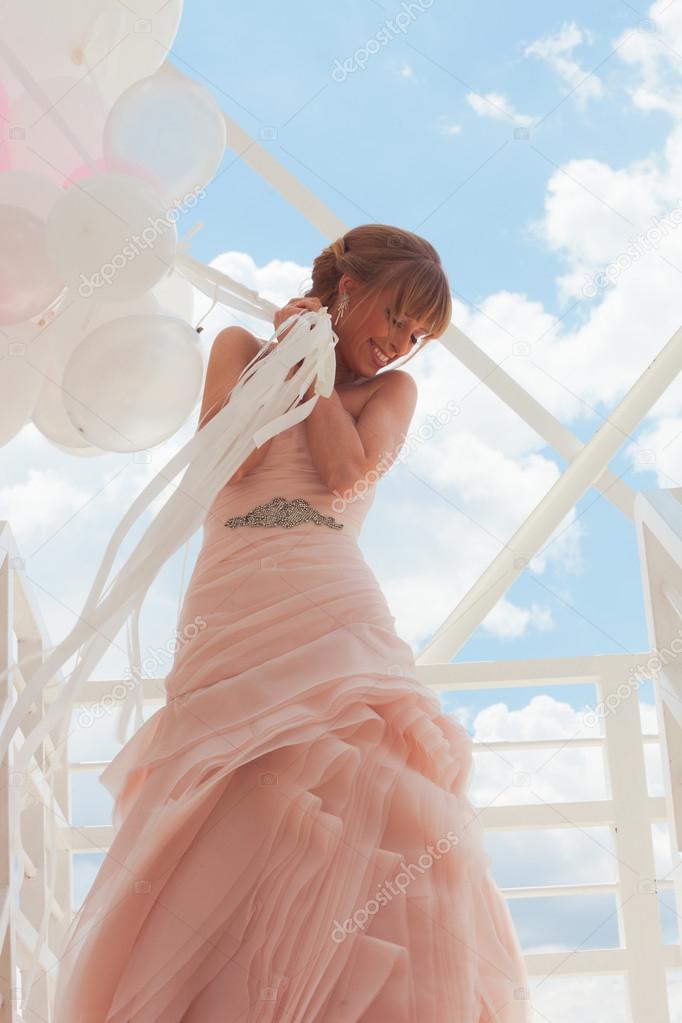 bride with balloons