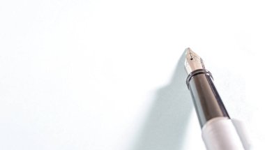 Renkli boyalar ve desenlerle soyut arkaplan