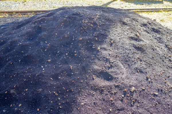 Soil from the quarry as a waste product and for versatile use in the garden