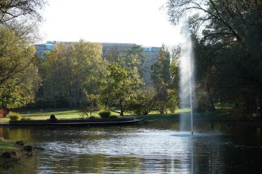 Almanya 'da açık alanların dinlenmesi için parkı korudu