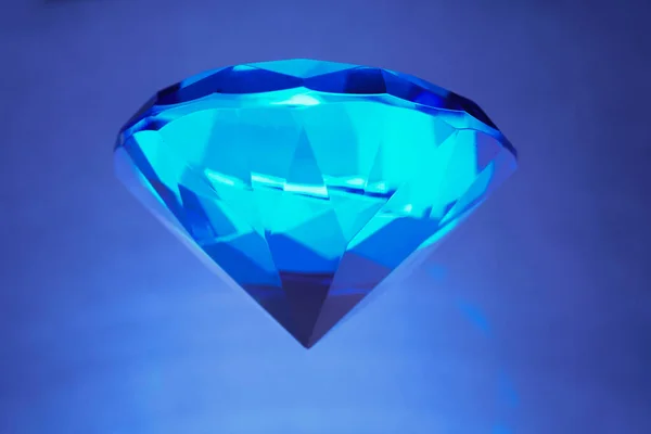 Gemstone 也被称为宝石 Gem 是一种矿物质或有机物 在工作室拍摄 — 图库照片