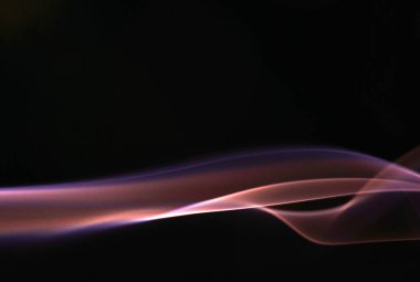 Stüdyoda çekilen duman fotokopi alanı ve arka planda