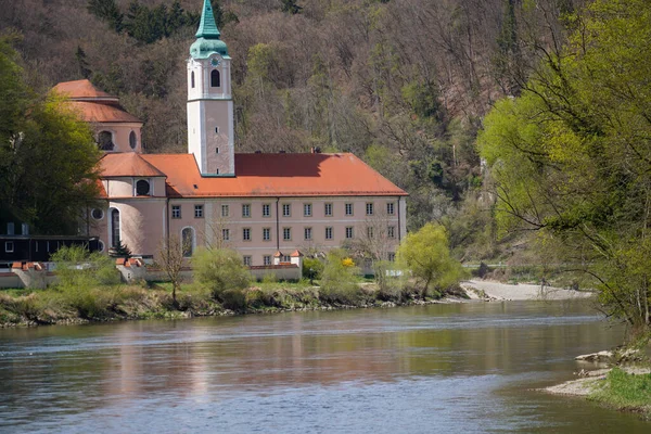 Donaudurchbruch Von Kelheim Zum Kloster Weltenburg Mit Felsen Und Der — Stockfoto