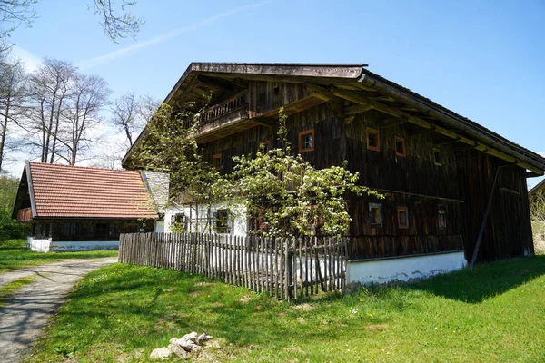 Casa Fazenda Baviera Com Muitos Detalhes Telhado Para Janelas Portas — Fotografia de Stock