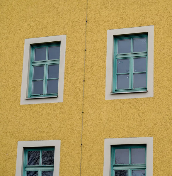 Fenster Eines Alten Hauses — Stockfoto