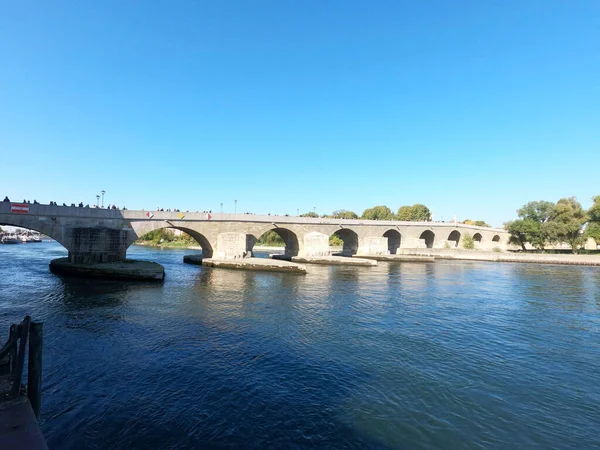 Puente Sobre Río Ciudad Ratisbona —  Fotos de Stock