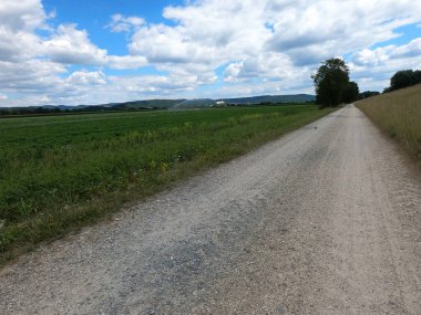 Kırsalda yol