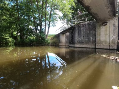Güzel manzara. Parktaki şehir.