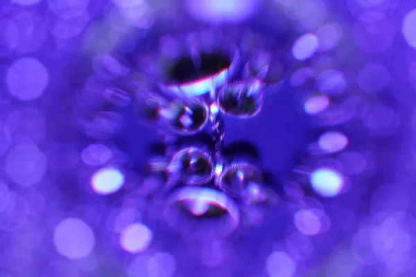 Stüdyoda Çekilen Kristal Benzeri Malzemelerden Yapılmış Renkli Bir Cam — Stok fotoğraf