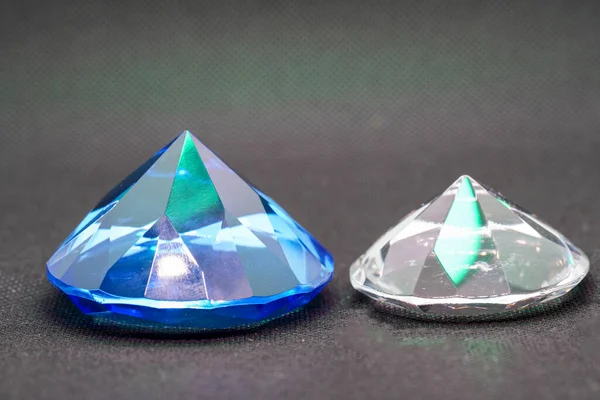 Artificial Diamonds Lying Sand Photographed Studio Flash Light — Stock Photo, Image